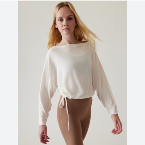 Athleta Tops - NWT Athleta Cool Down Top in Magnolia White Extra Large Tall Shirt